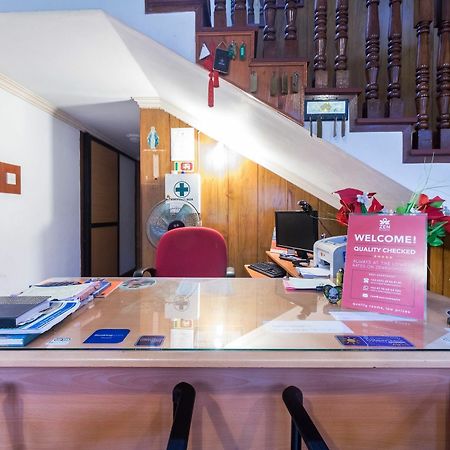 Zen Rooms Modern City Inn ネゴンボ エクステリア 写真